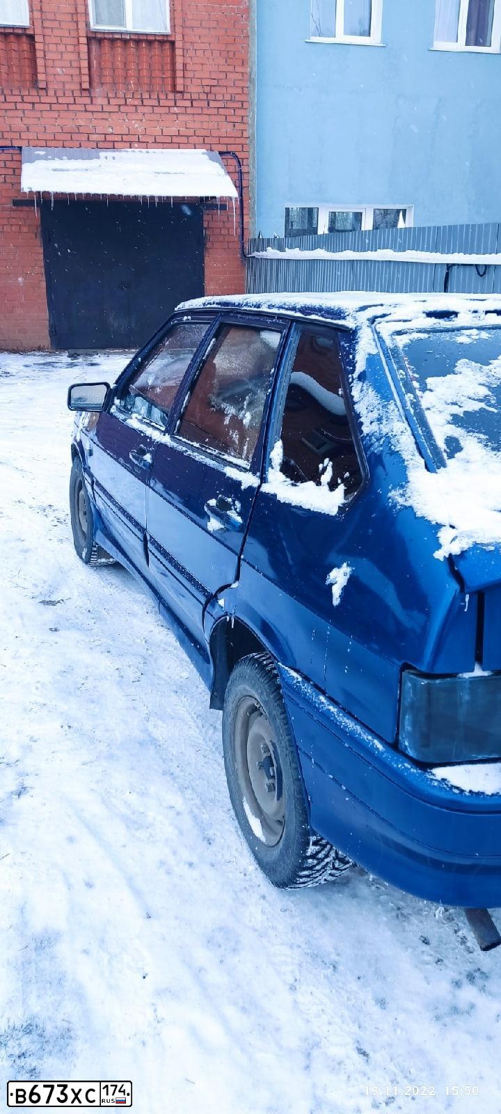 Фото автомобиля LADA 2114, 2007 — госномер Т035ХВ774. Цвет: Темно-синий