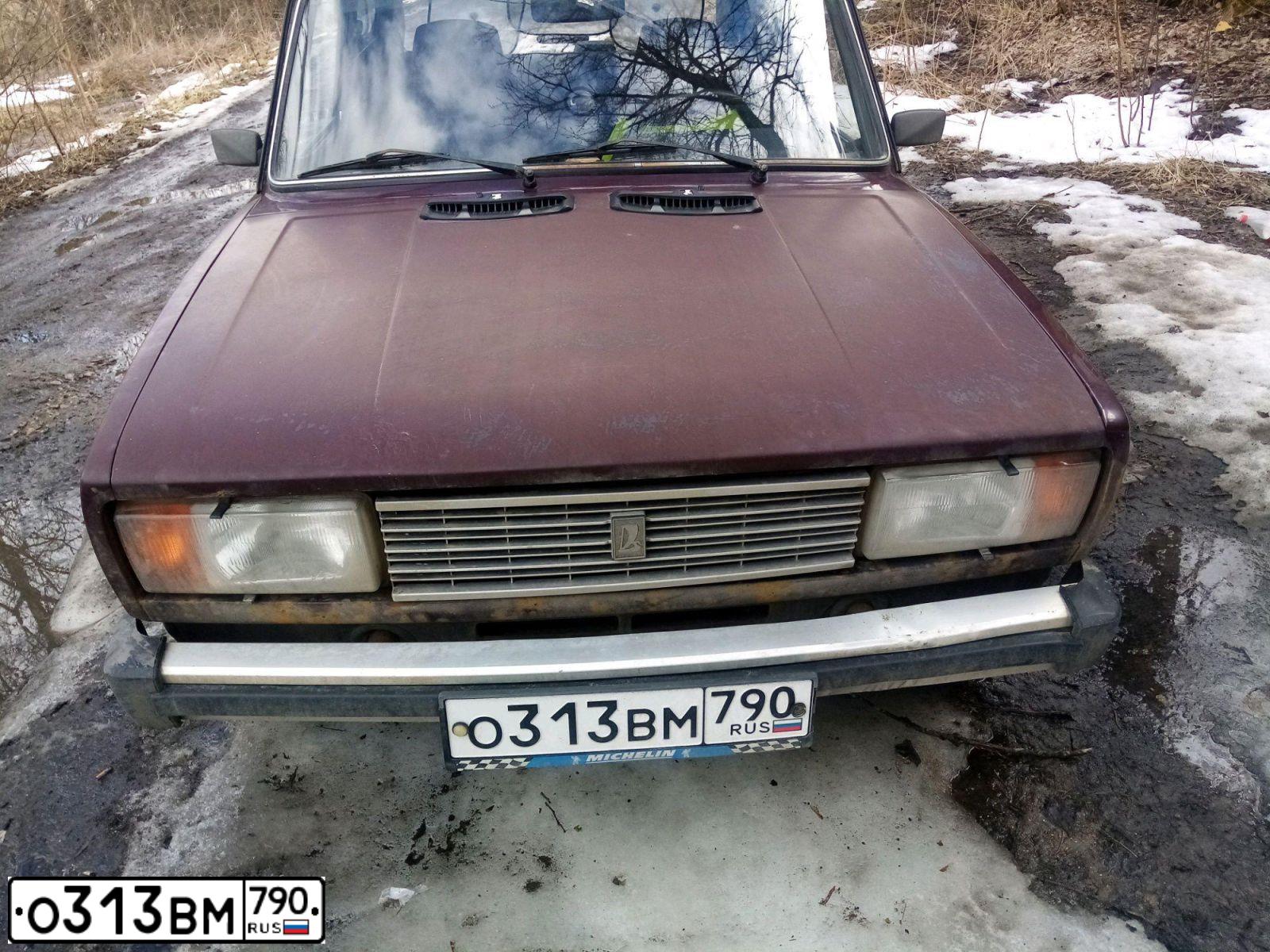 Фото автомобиля LADA 2105 LADA, 2007 — госномер М557ВК797. Цвет: ТЕМНО-ВЕШНЕВЫЙ