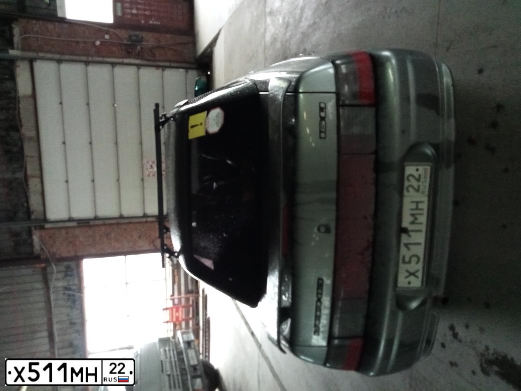 Фото автомобиля LADA 2110, 2005 — госномер Х511МН22. Цвет: средний серо-зеленый металлик