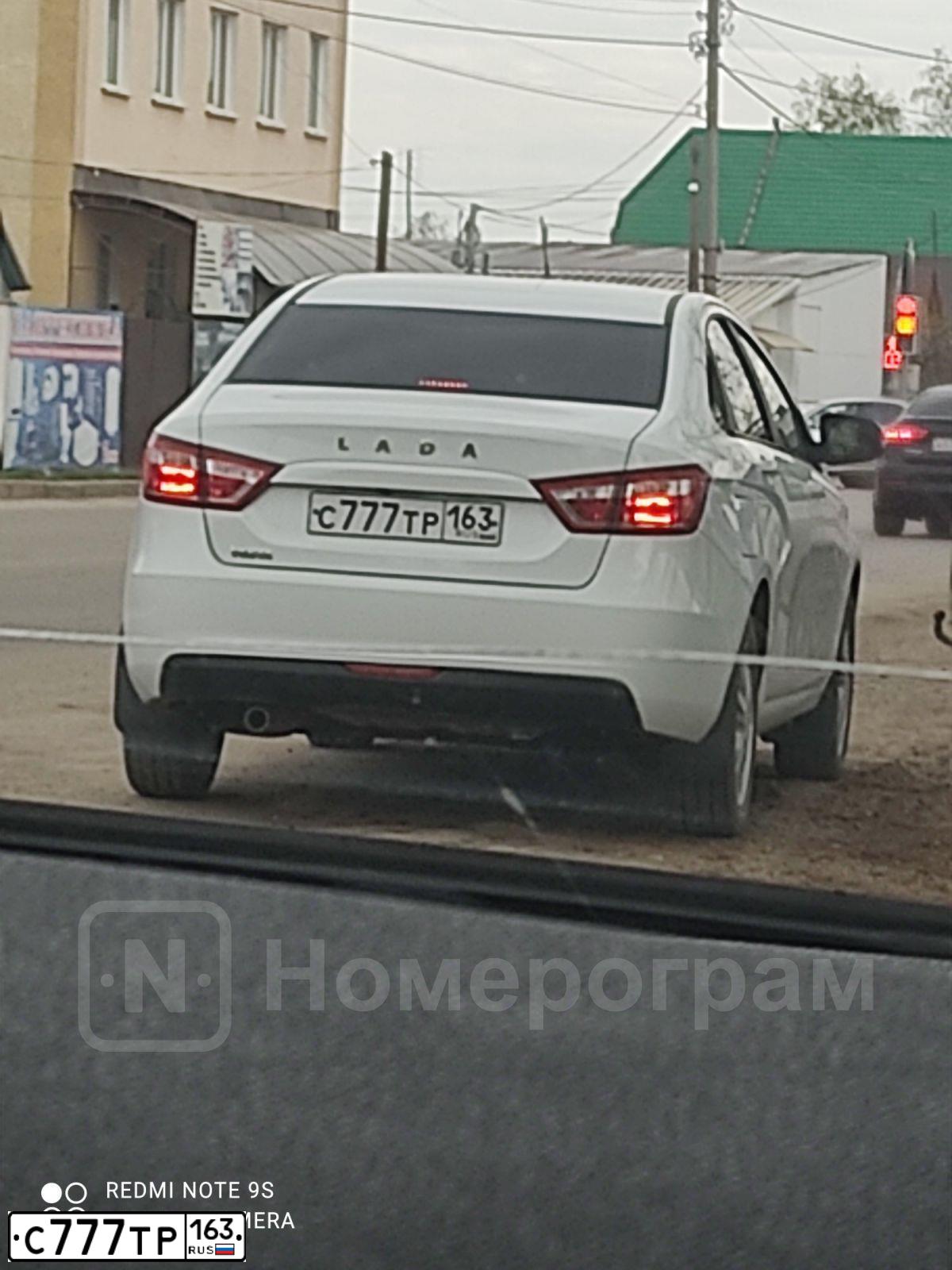 Фото автомобиля LADA VESTA, 2018 — госномер С777ТР163. Цвет: БЕЛЫЙ