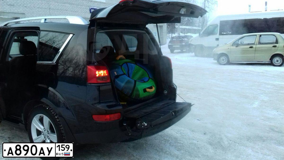 Фото автомобиля PEUGEOT 4007, 2010 — госномер В666ЕА159. Цвет: ЧЕРНЫЙ