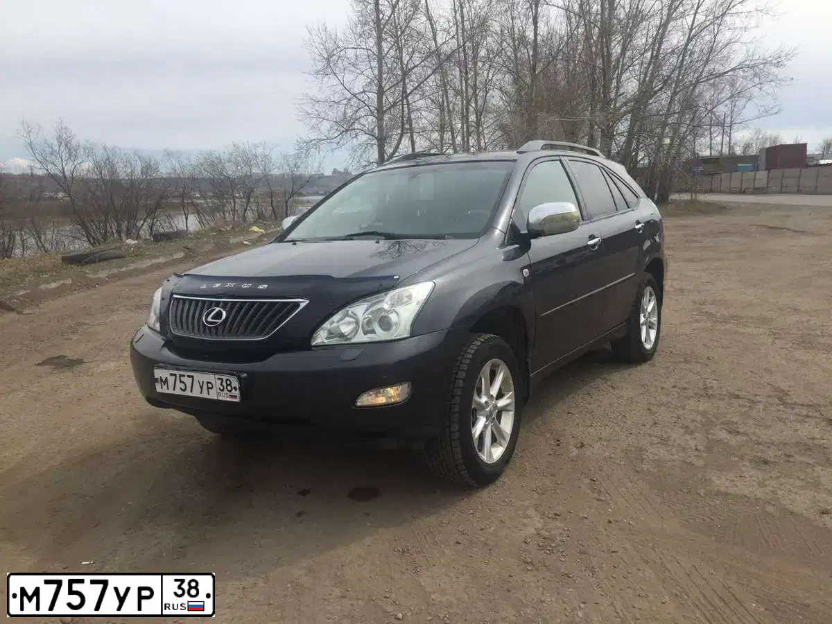 Фото автомобиля TOYOTA CAMRY, 2016 — госномер М757УР38. Цвет: СЕРЫЙ МЕТАЛЛИК