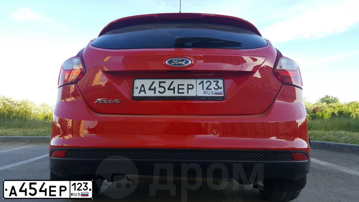 Фото автомобиля FORD FOCUS, 2012 — госномер А842ВЕ180. Цвет: Красный
