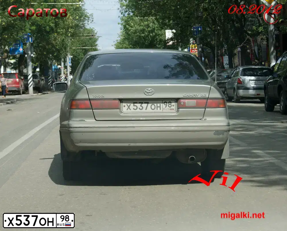 Фото автомобиля TOYOTA CAMRY, 1997 — госномер Х144ТС47. Цвет: СЕРЕБРИСТЫЙ