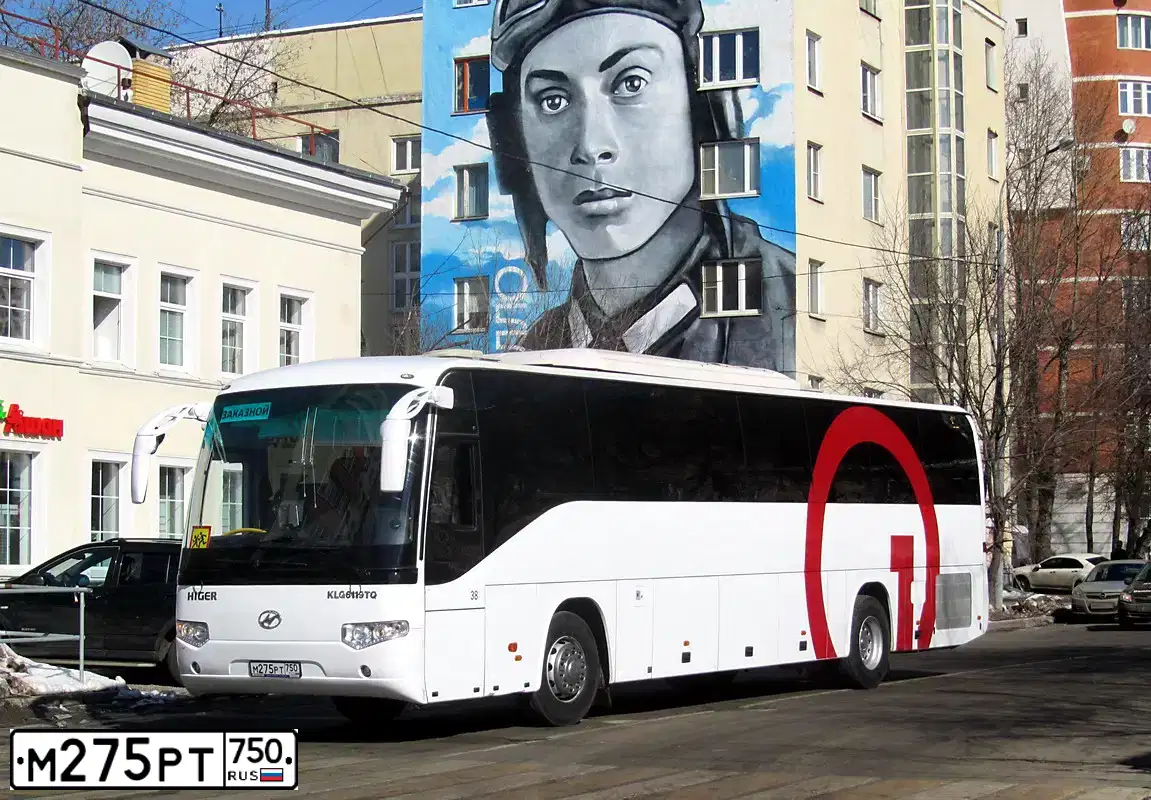 Фото автомобиля HIGER KLQ-SERIE, 2017 — госномер М805ВК193. Цвет: Белый