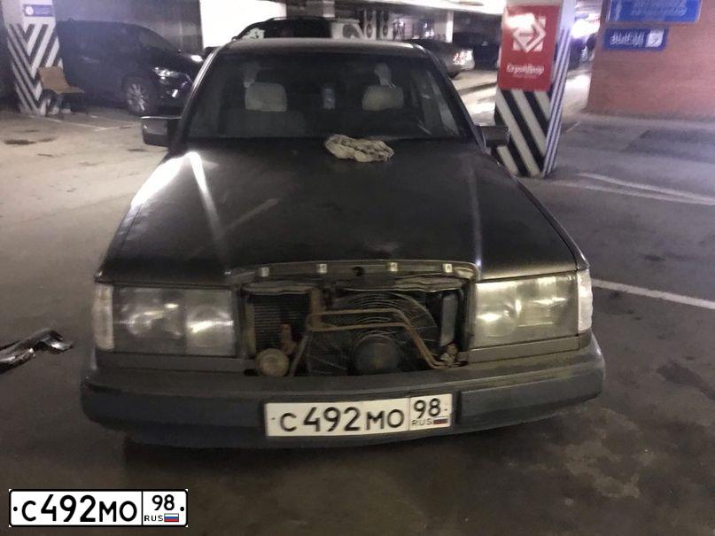 Фото автомобиля MERCEDES E-KLASSE, 1987 — госномер С492МО98
