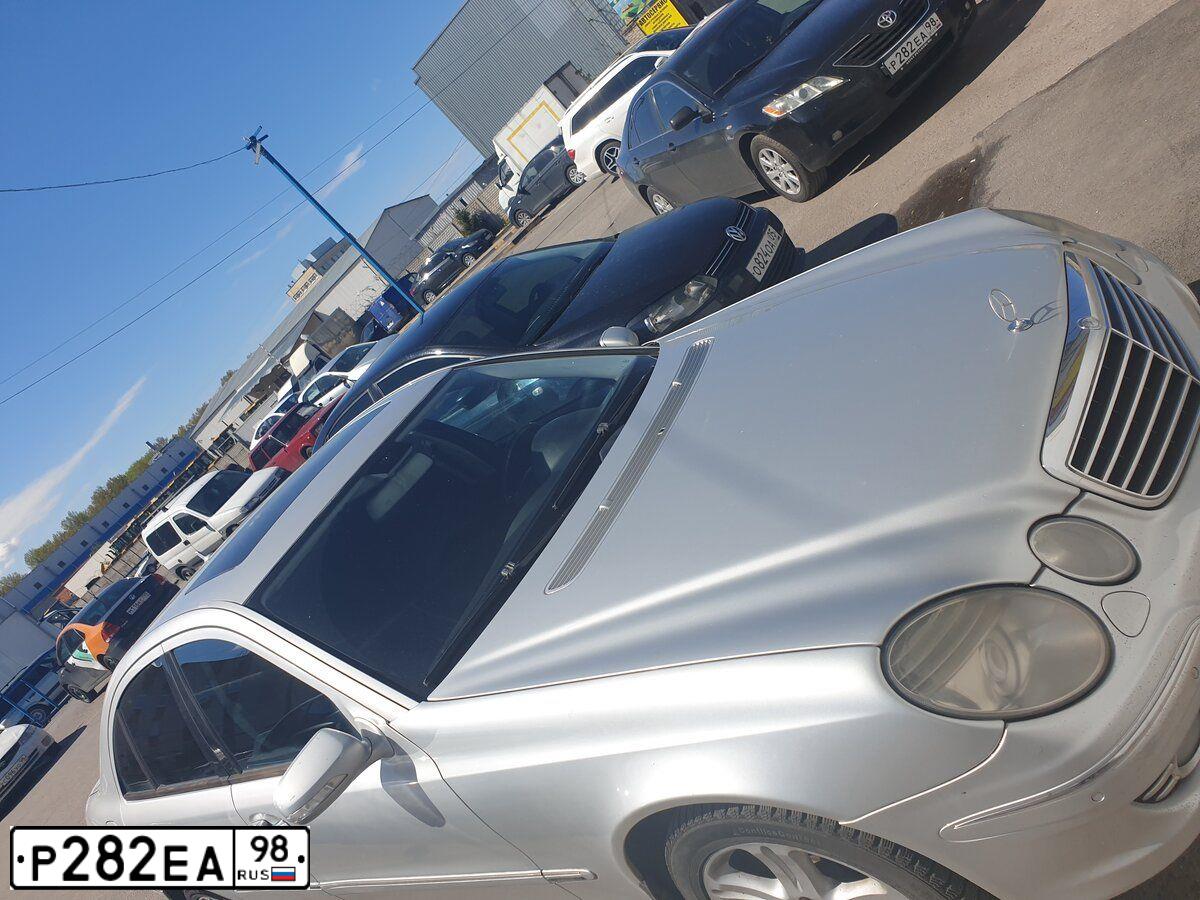 Фото автомобиля TOYOTA CAMRY, 2007 — госномер Р282ЕА98. Цвет: ЧЕРНЫЙ