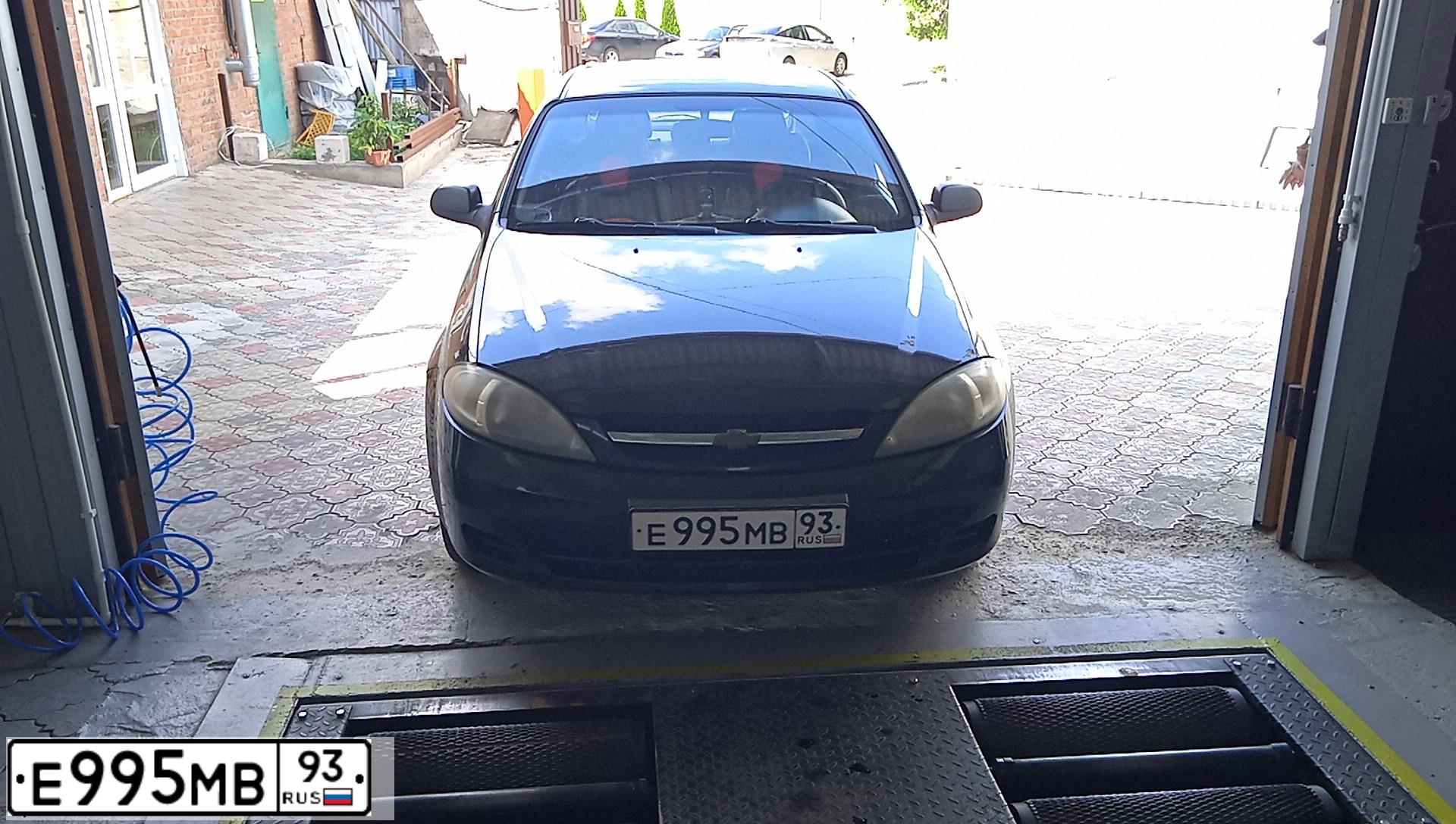 Фото автомобиля CHEVROLET LACETTI, 2007 — госномер Х704ВТ180