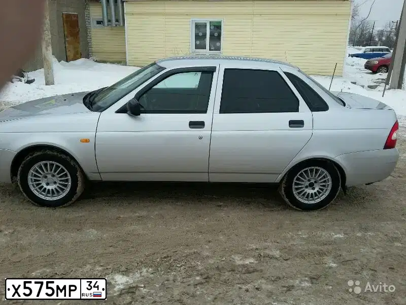 Фото автомобиля LADA 2170 PRIORA, 2009 — госномер Т372МС07. Цвет: СВЕТЛО-СЕРЕБРИСТЫЙ МЕТАЛ