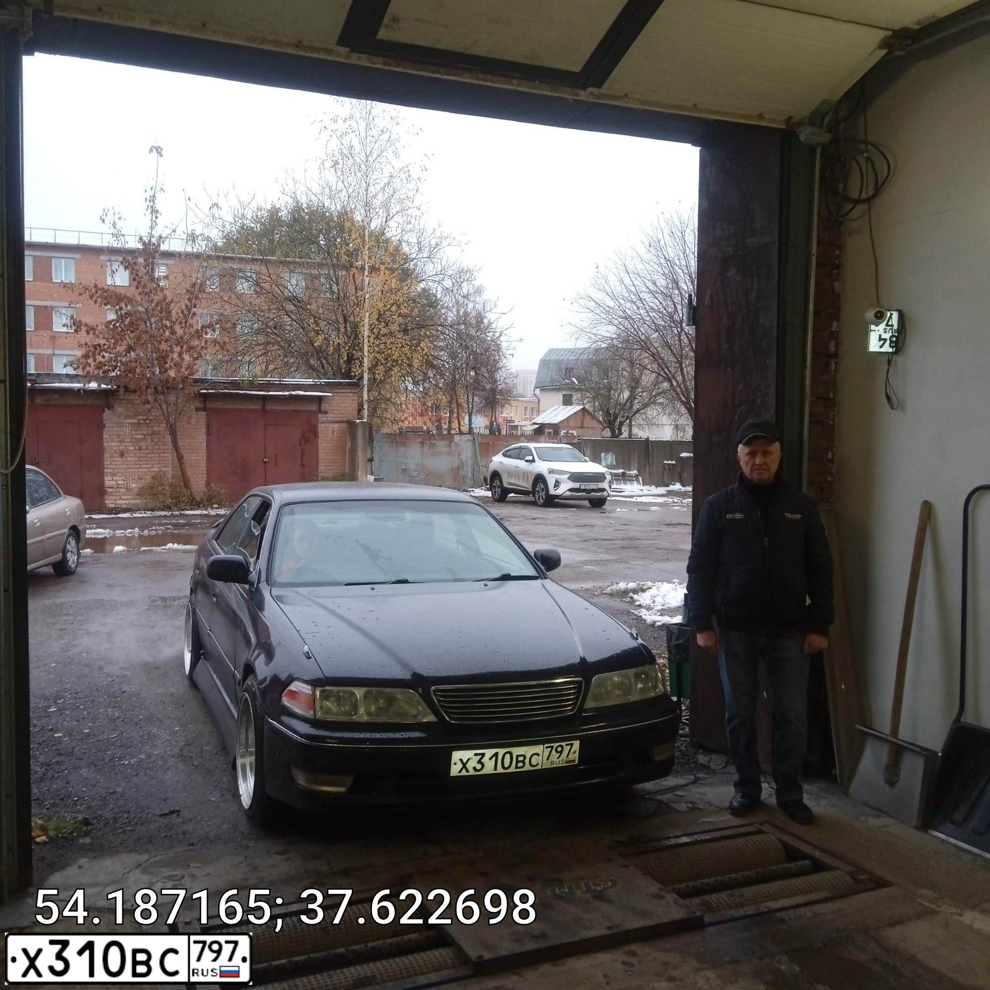 Фото автомобиля TOYOTA MARK II, 1991 — госномер Т764УА62