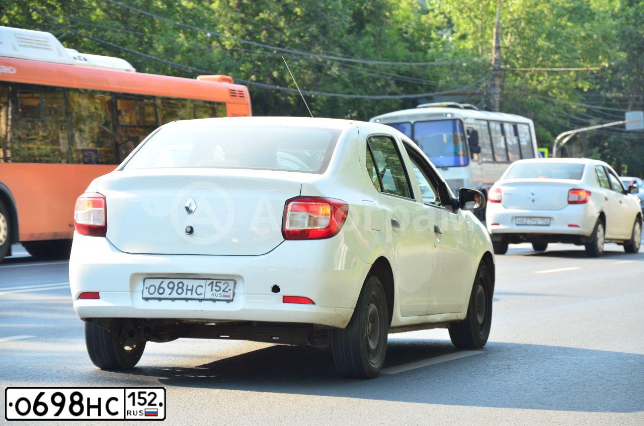 Фото автомобиля RENAULT LOGAN, 2017 — госномер О698НС152. Цвет: Белый