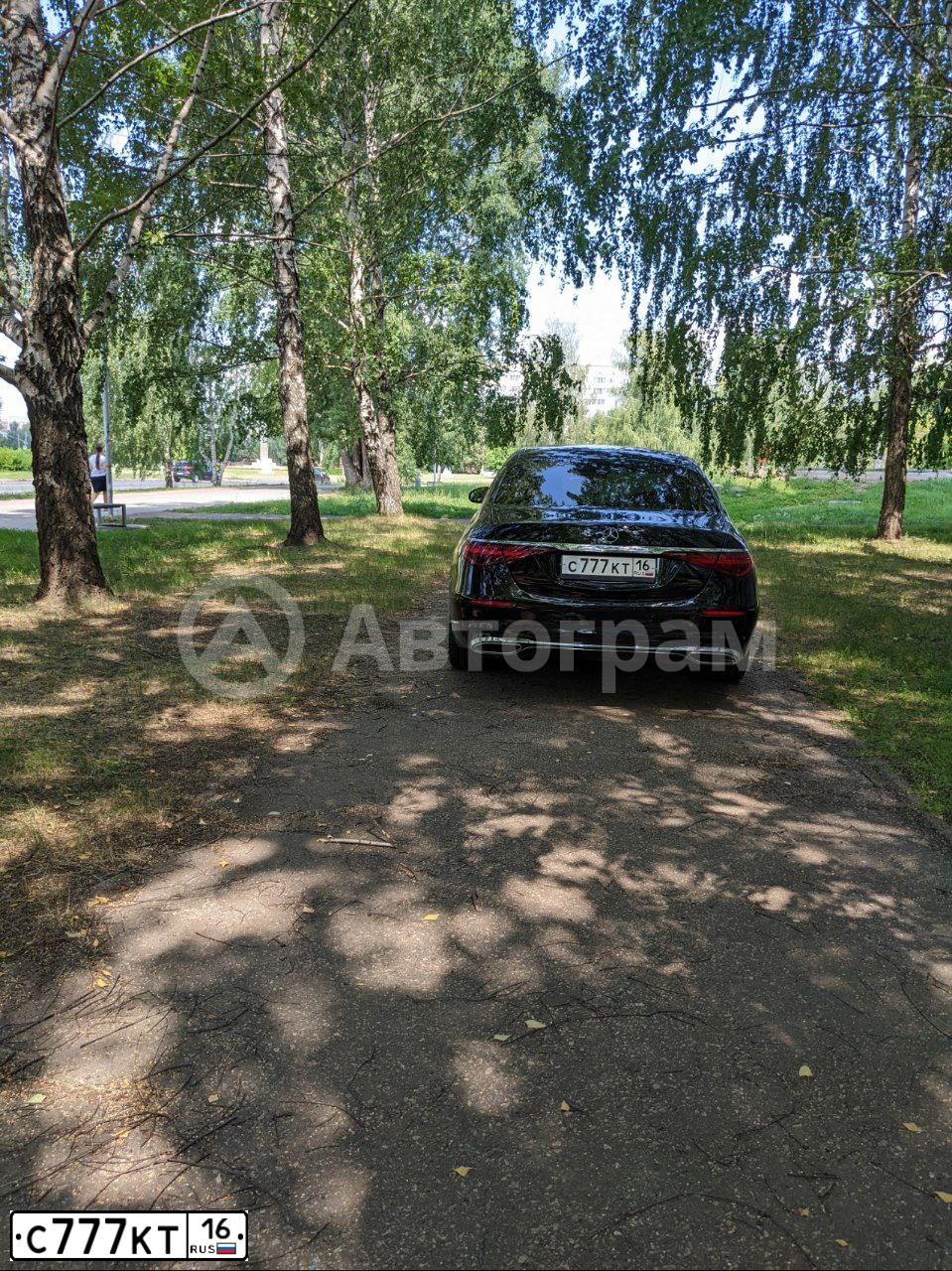 Фото автомобиля BMW X5M, 2016 — госномер Н500КО190. Цвет: ЧЕРНЫЙ