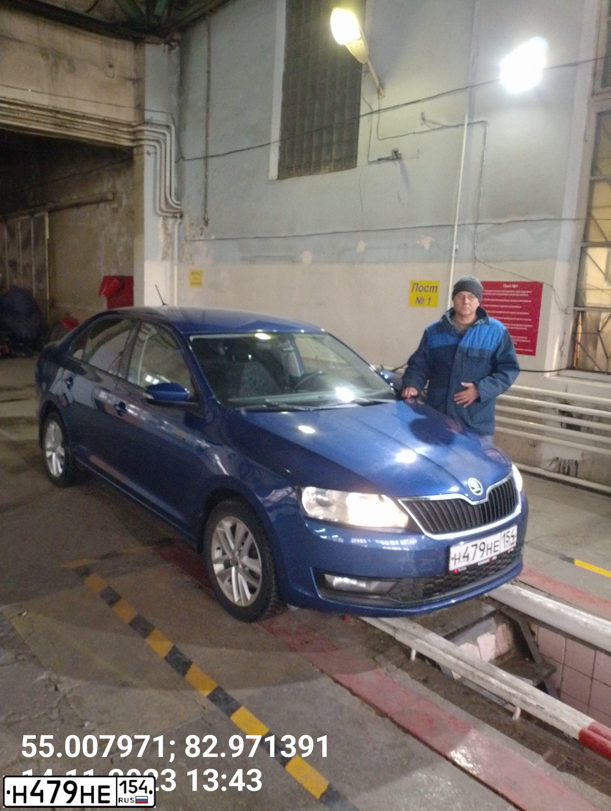 Фото автомобиля SKODA RAPID, 2018 — госномер В510ВХ180. Цвет: ЯРКО-СИНИЙ