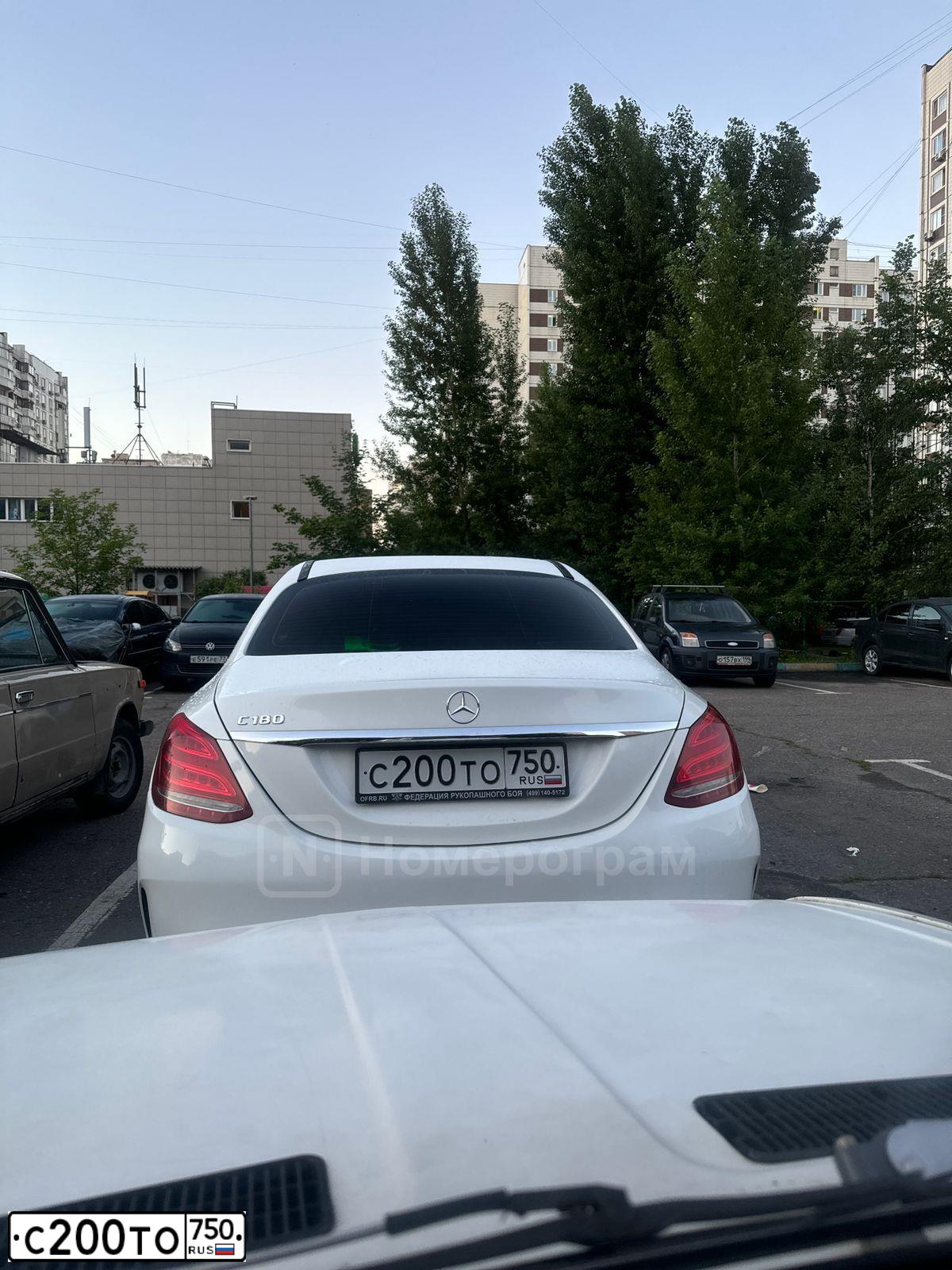 Фото автомобиля MERCEDES C-KLASSE, 2017 — госномер С200ТО750. Цвет: БЕЛЫЙ