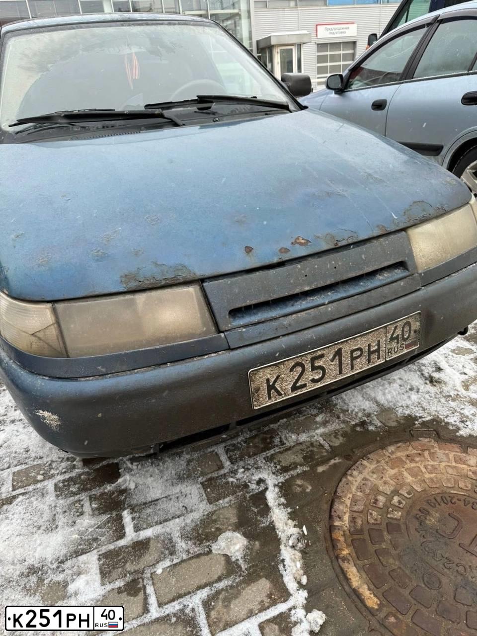 Фото автомобиля LADA 2112, 2004 — госномер К251РН40. Цвет: сине-зеленый