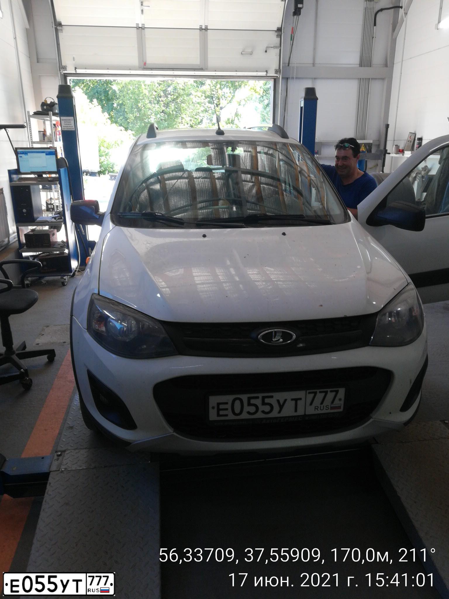 Фото автомобиля HYUNDAI SANTA FE, 2020 — госномер М637АТ797. Цвет: ЧЕРНЫЙ