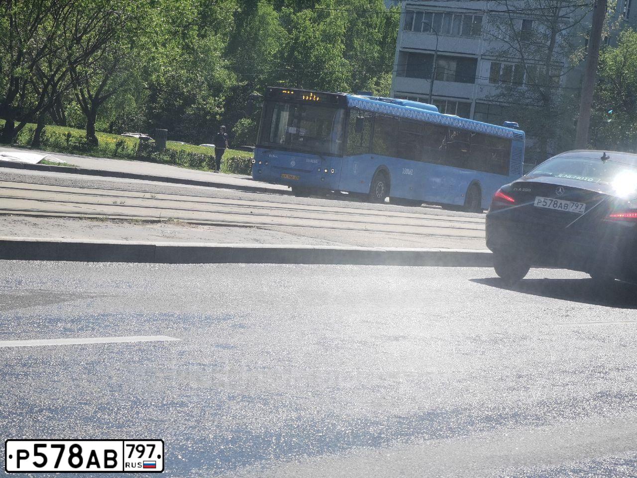 Фото автомобиля MERCEDES CLA-KLASSE, 2013 — госномер Р578АВ797. Цвет: ФИОЛЕТОВЫЙ