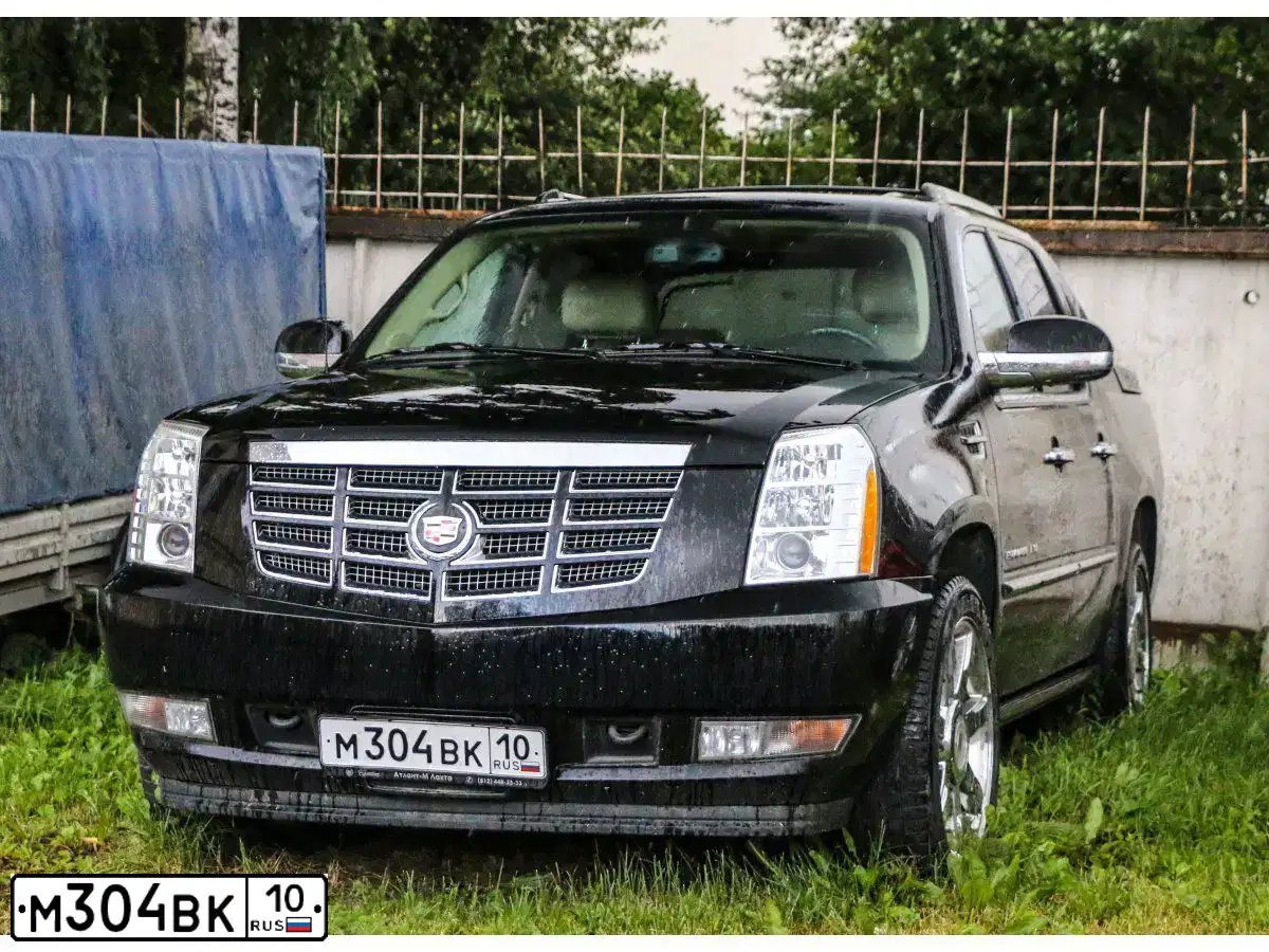 Фото автомобиля CADILLAC ESCALADE, 2012 — госномер О366КТ797. Цвет: ЧЕРНЫЙ