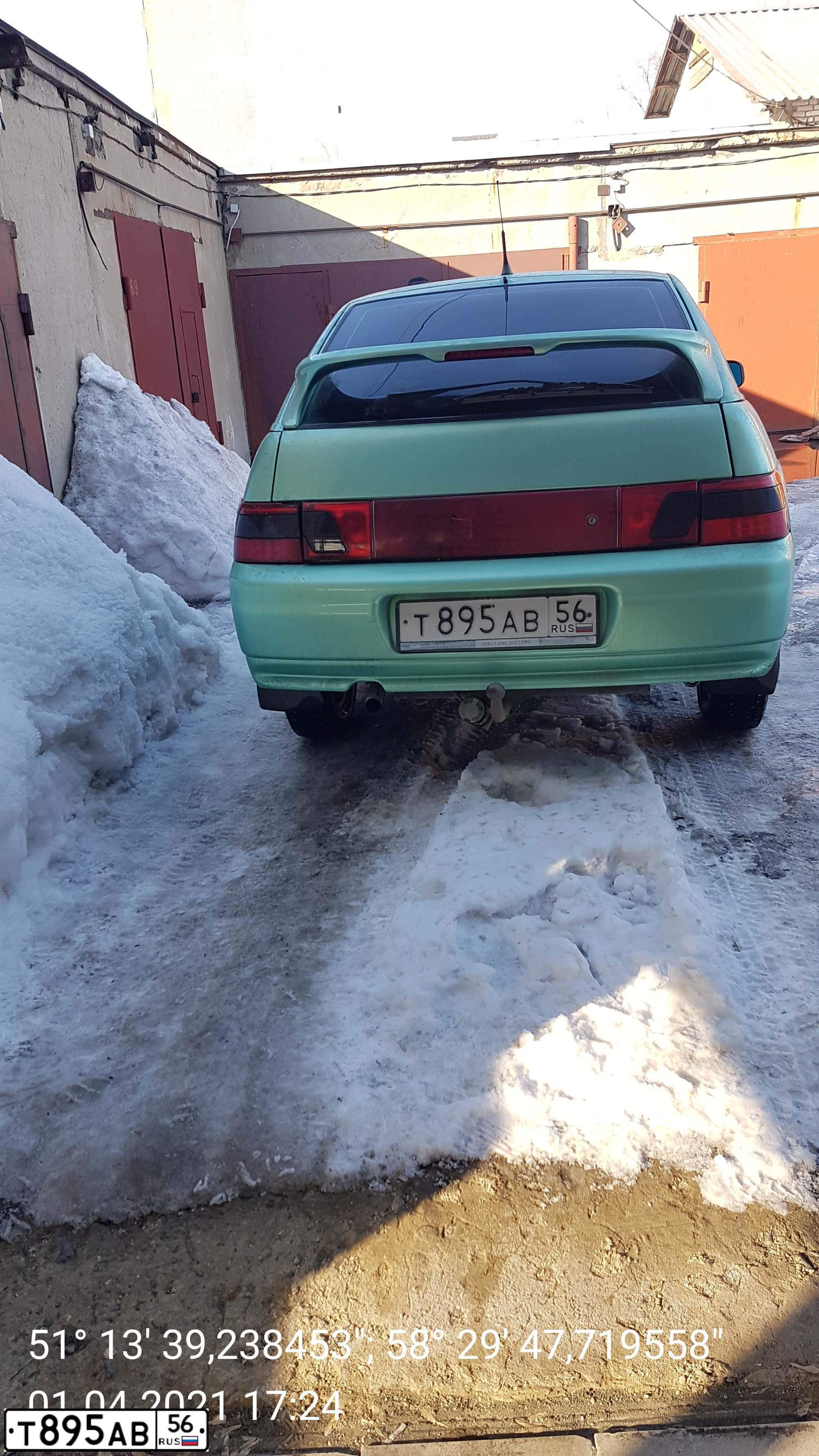 Фото автомобиля LADA 2112, 2003 — госномер Т895АВ56. Цвет: СЕРЕБРИСТО-СЕРО-ЗЕЛЕНЫЙ