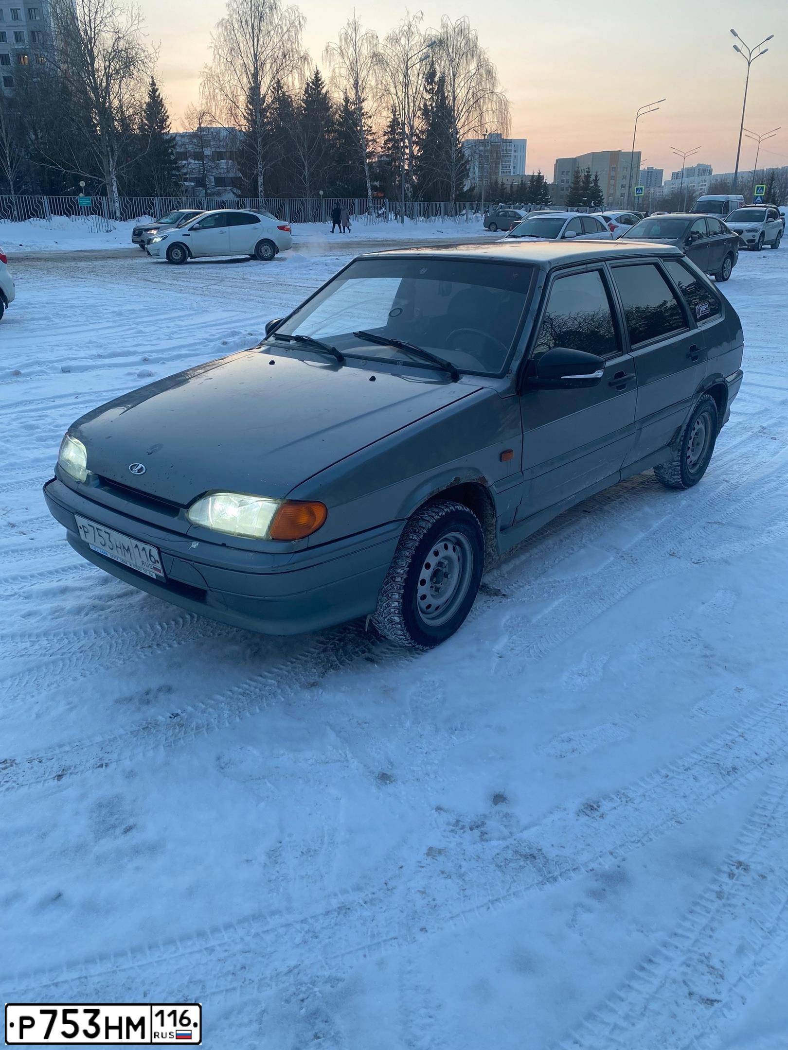 Фото автомобиля LADA 2114 SAMARA, 2008 — госномер Р217КС716. Цвет: СРЕДНИЙ СЕРО-ЗЕЛЕНЫЙ МЕТАЛИК