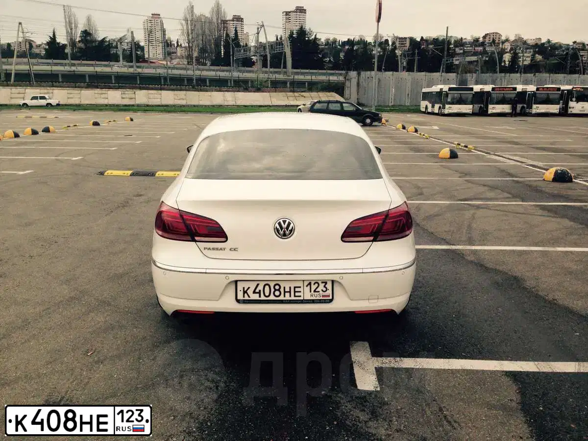 Фото автомобиля VOLKSWAGEN CC, 2013 — госномер К408НЕ123. Цвет: Белый