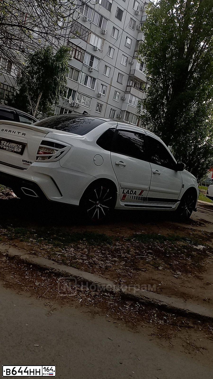 Фото автомобиля LADA GRANTA, 2019 — госномер М207ХВ763. Цвет: Белый