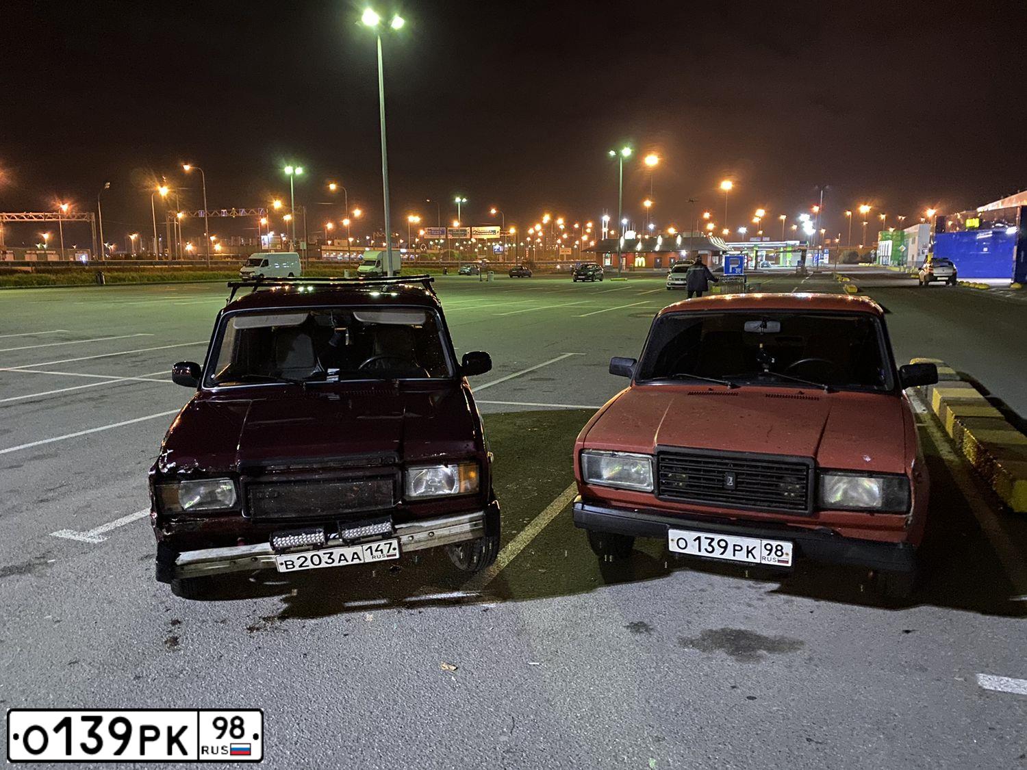 Фото автомобиля LADA 2107, 1986 — госномер О139РК98. Цвет: КРАСНЫЙ