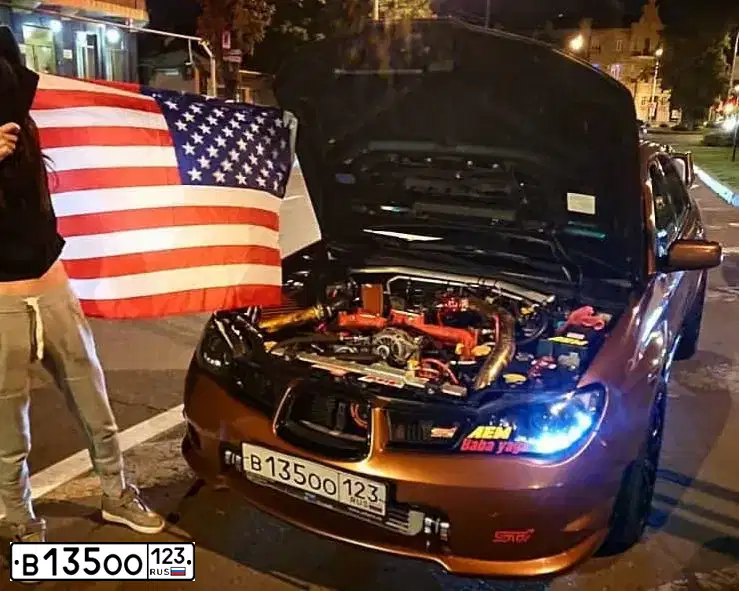 Фото автомобиля SUBARU IMPREZA, 2006 — госномер В135ОО123. Цвет: ЧЕРНЫЙ