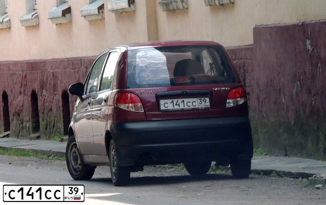 Фото автомобиля DAEWOO MATIZ, 2011 — госномер С141СС39. Цвет: СПЕЛАЯ ВИШНЯ