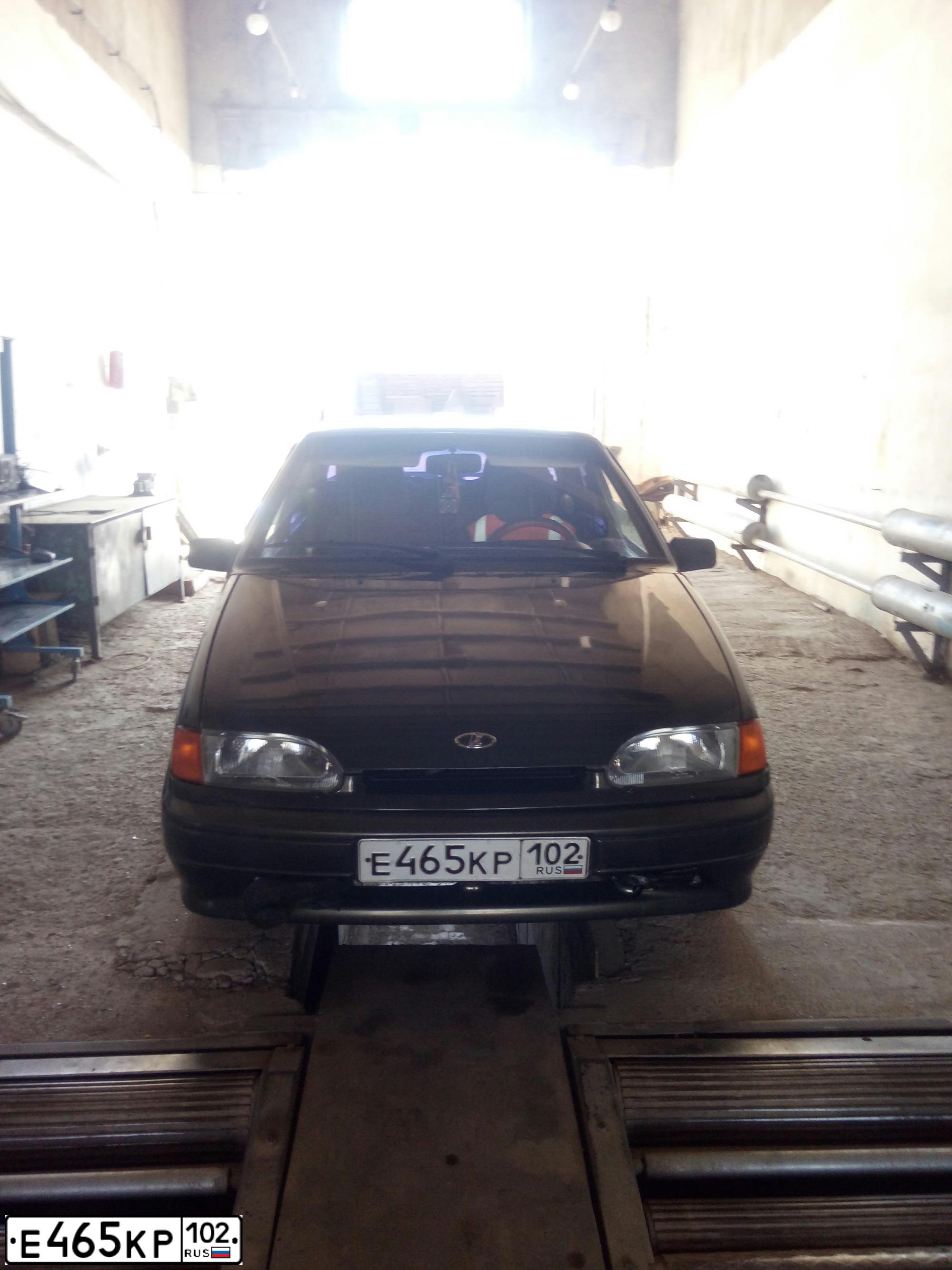 Фото автомобиля LADA 2115 SAMARA, 2007 — госномер Е465КР102. Цвет: ЗОЛОТИСТЫЙ ТЕМНО-ЗЕЛЕНЫЙ