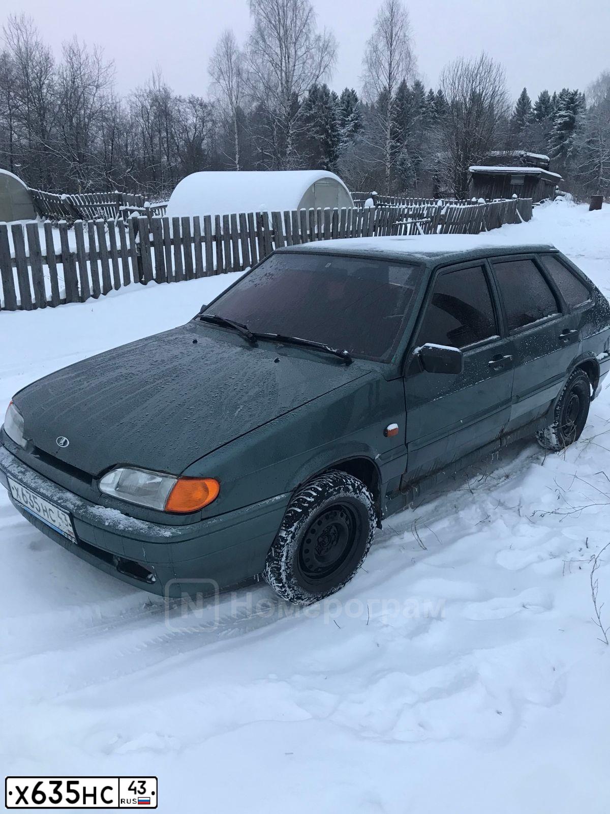 Фото автомобиля LADA 2114 SAMARA, 2007 — госномер Х635НС43. Цвет: СЕРО-СИНЕ-ЗЕЛЕНЫЙ