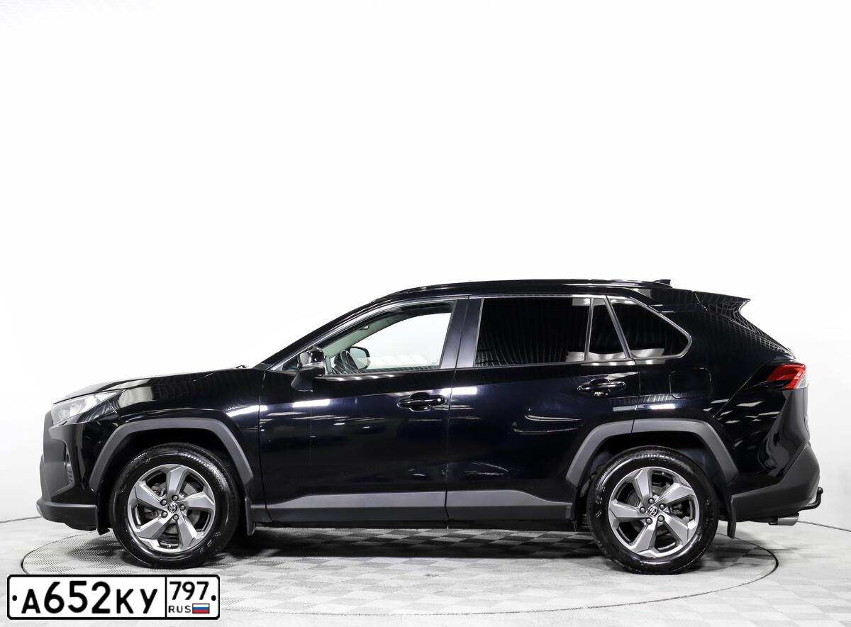 Фото автомобиля TOYOTA RAV4, 2020 — госномер Р317ХА799. Цвет: ЧЕРНЫЙ
