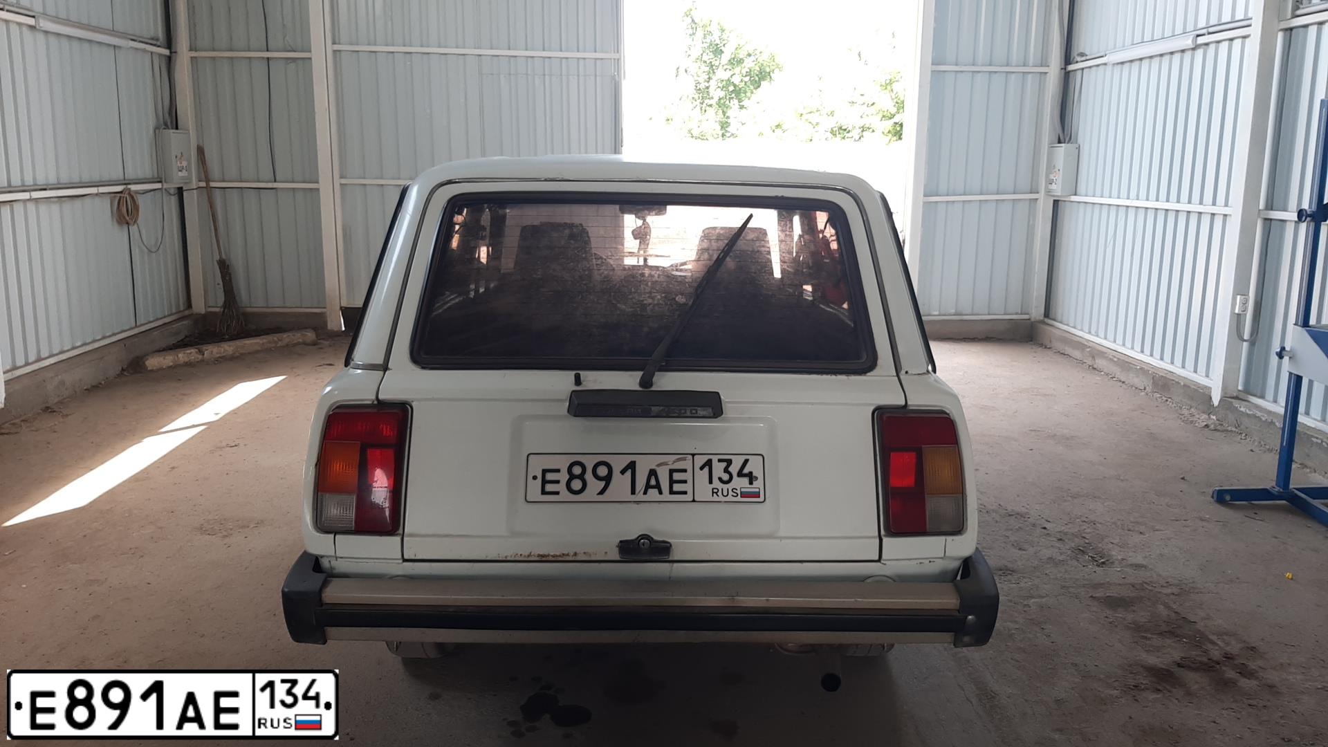 Фото автомобиля LADA 2104, 2001 — госномер Н662ЕХ761. Цвет: БЕЛЫЙ