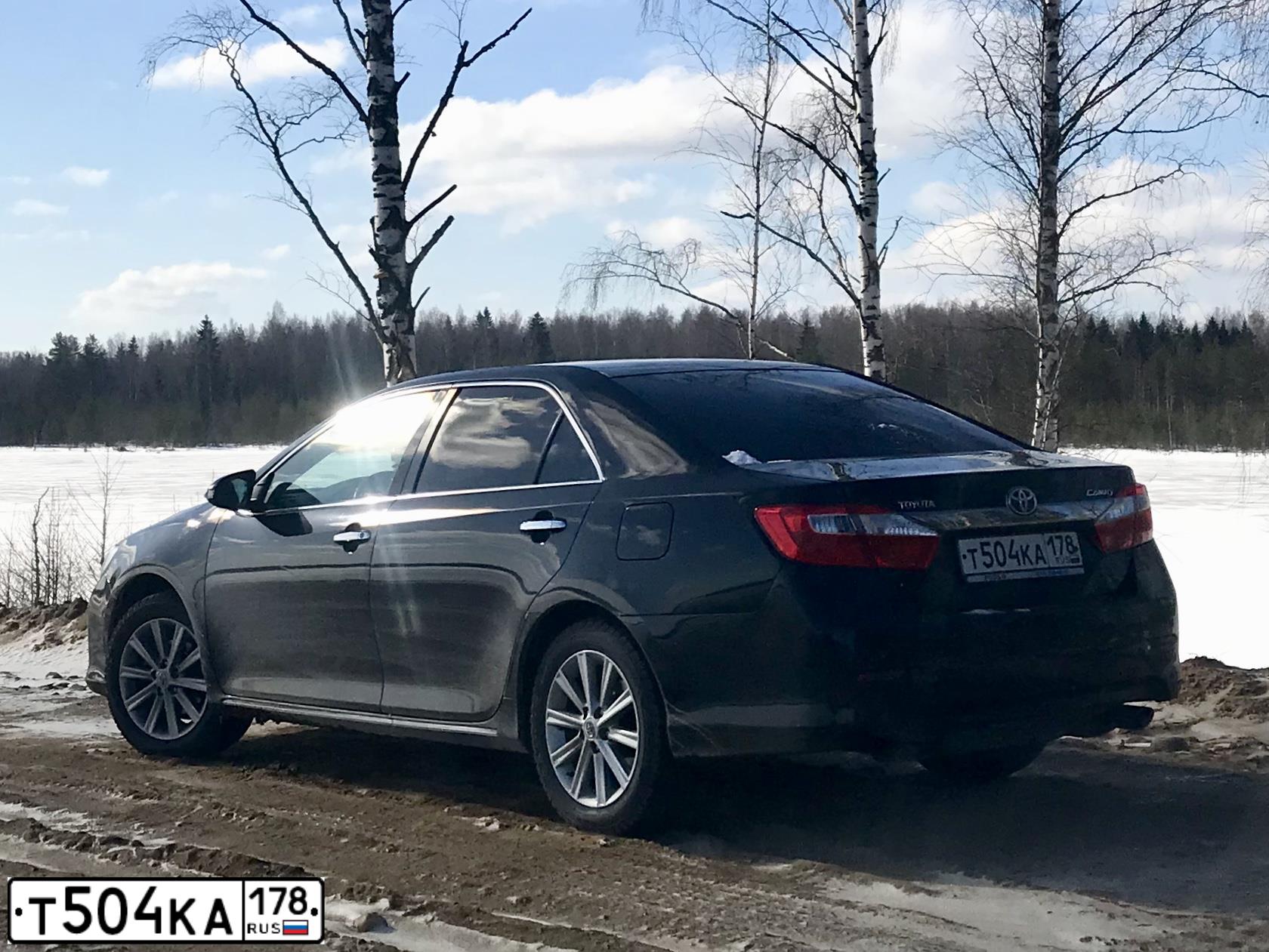 Фото автомобиля TOYOTA CAMRY, 2014 — госномер Х144ЕМ196. Цвет: ЧЕРНЫЙ МЕТАЛЛИК