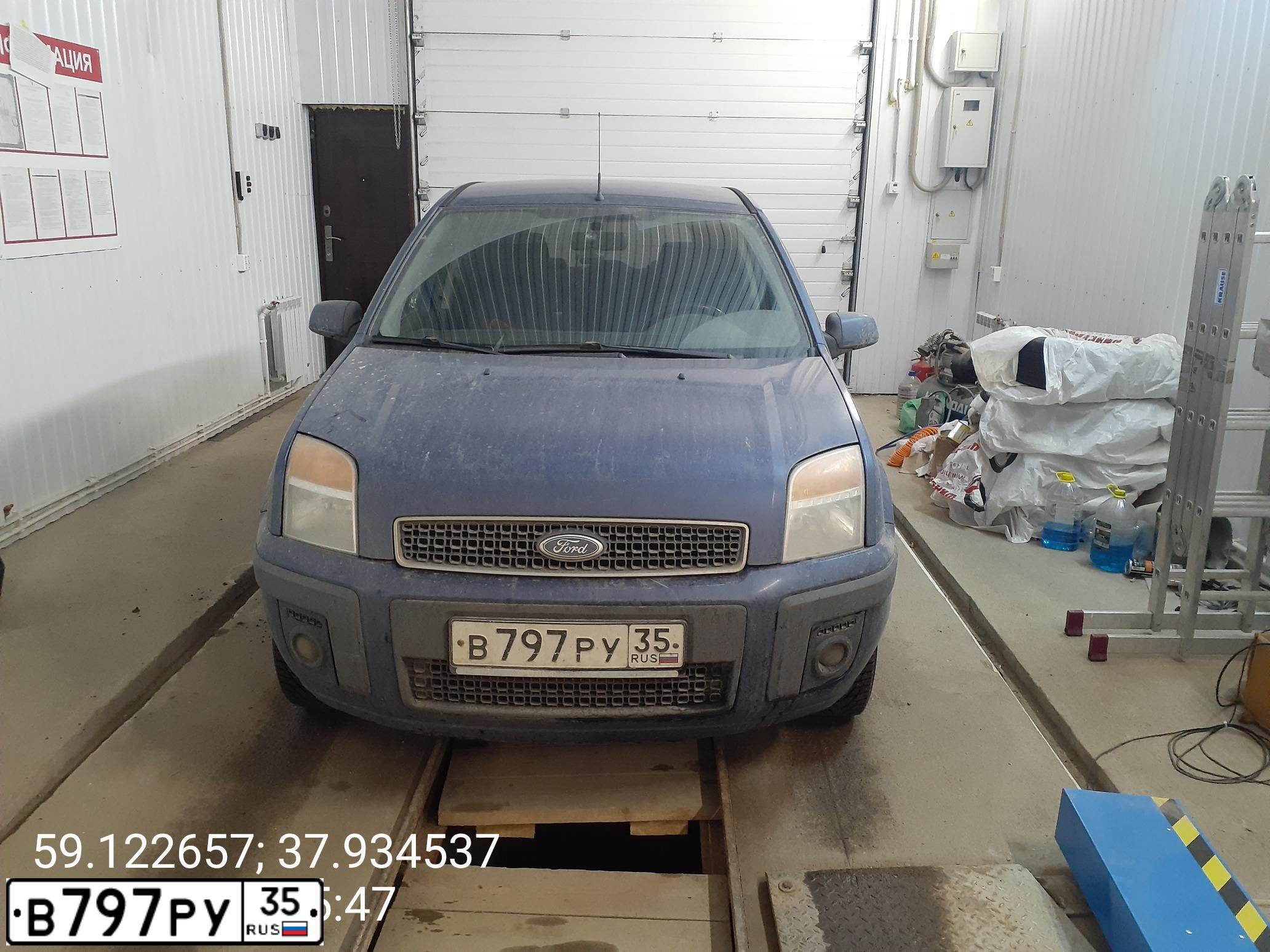 Фото автомобиля FORD FUSION, 2007 — госномер В797РУ35. Цвет: синий
