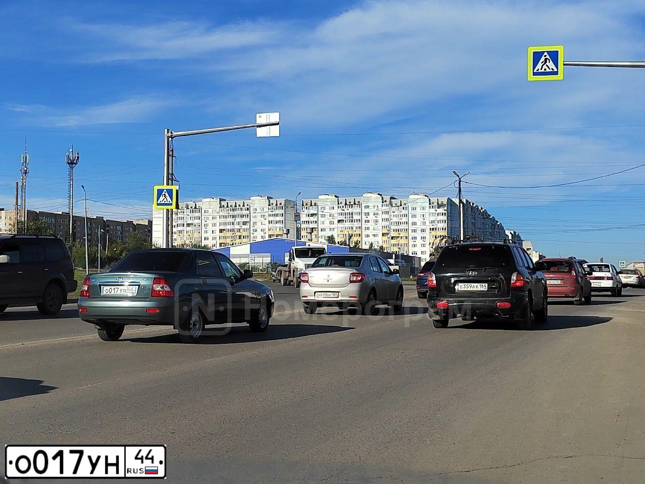 Фото автомобиля LADA 2106, 1989 — госномер О017УН44. Цвет: голубой