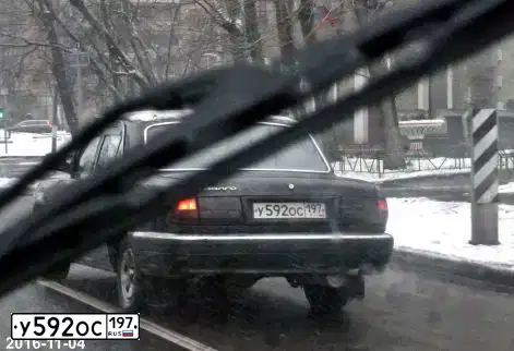 Фото автомобиля GAZ 3110 WOLGA, 2007 — госномер У592ОС197. Цвет: ЧЕРНЫЙ