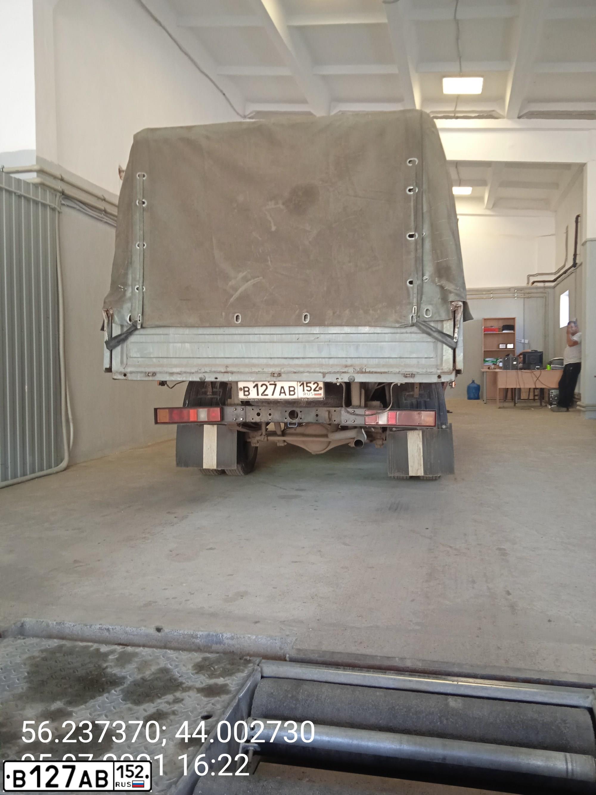 Фото автомобиля GAZ 3302 EL, 2010 — госномер В127АВ152. Цвет: ТЕМНО-СИНИЙ