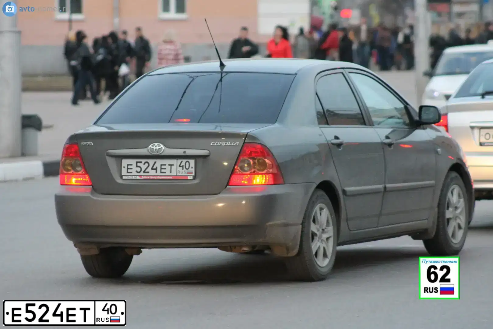 Фото автомобиля TOYOTA COROLLA, 2005 — госномер В476РТ62. Цвет: Серый