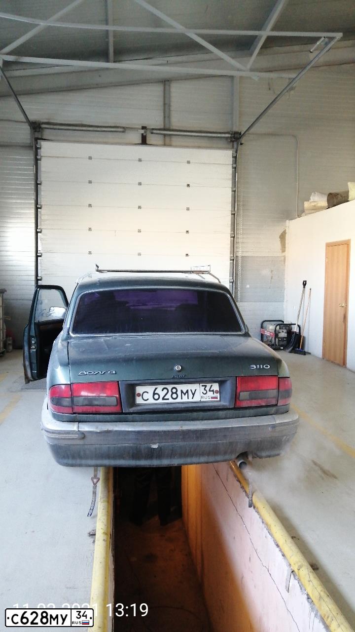Фото автомобиля GAZ 3110 WOLGA, 2002 — госномер С628МУ34. Цвет: МОРАНО