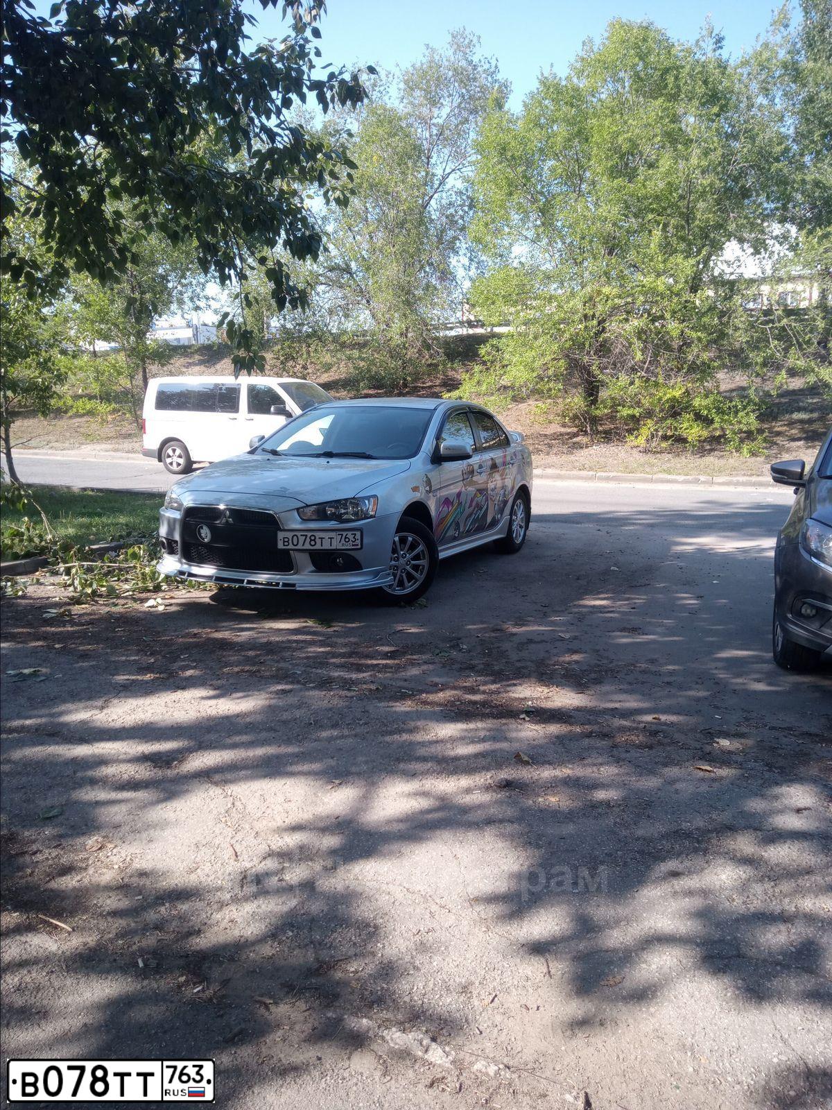 Фото автомобиля MITSUBISHI LANCER, 2011 — госномер В078ТТ763. Цвет: Серебристый