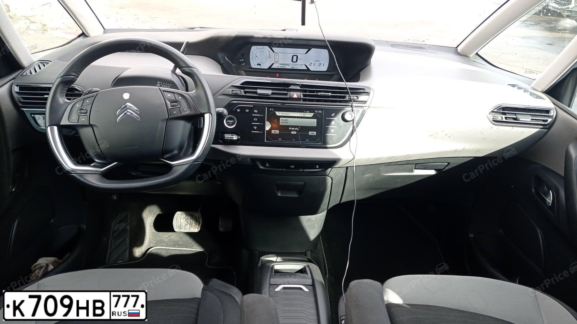 Фото автомобиля CITROEN C4 PICASSO, 2014 — госномер А452НХ797. Цвет: ГОЛУБОЙ СВЕТЛЫЙ