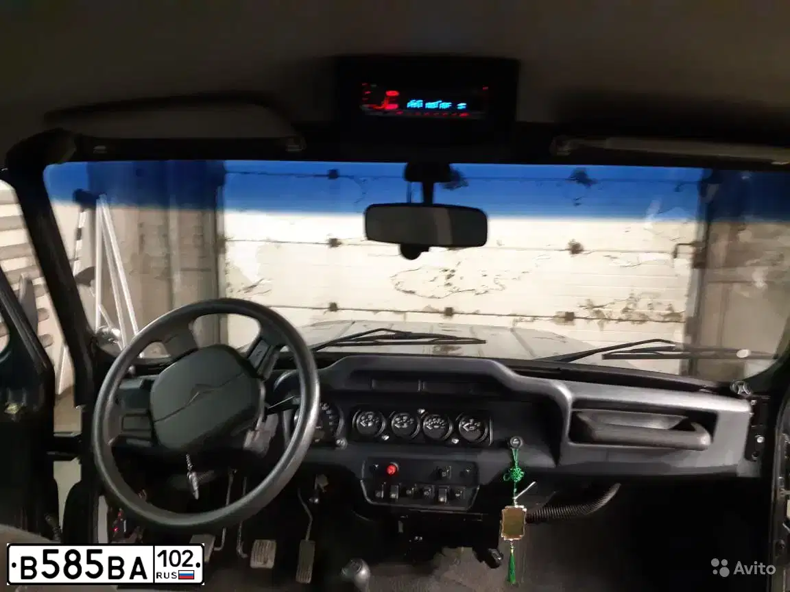 Фото автомобиля UAZ Z 3151  HUNTER, 2007 — госномер С639ЕС196. Цвет: АВАНТЮРИН МЕТАЛЛИК