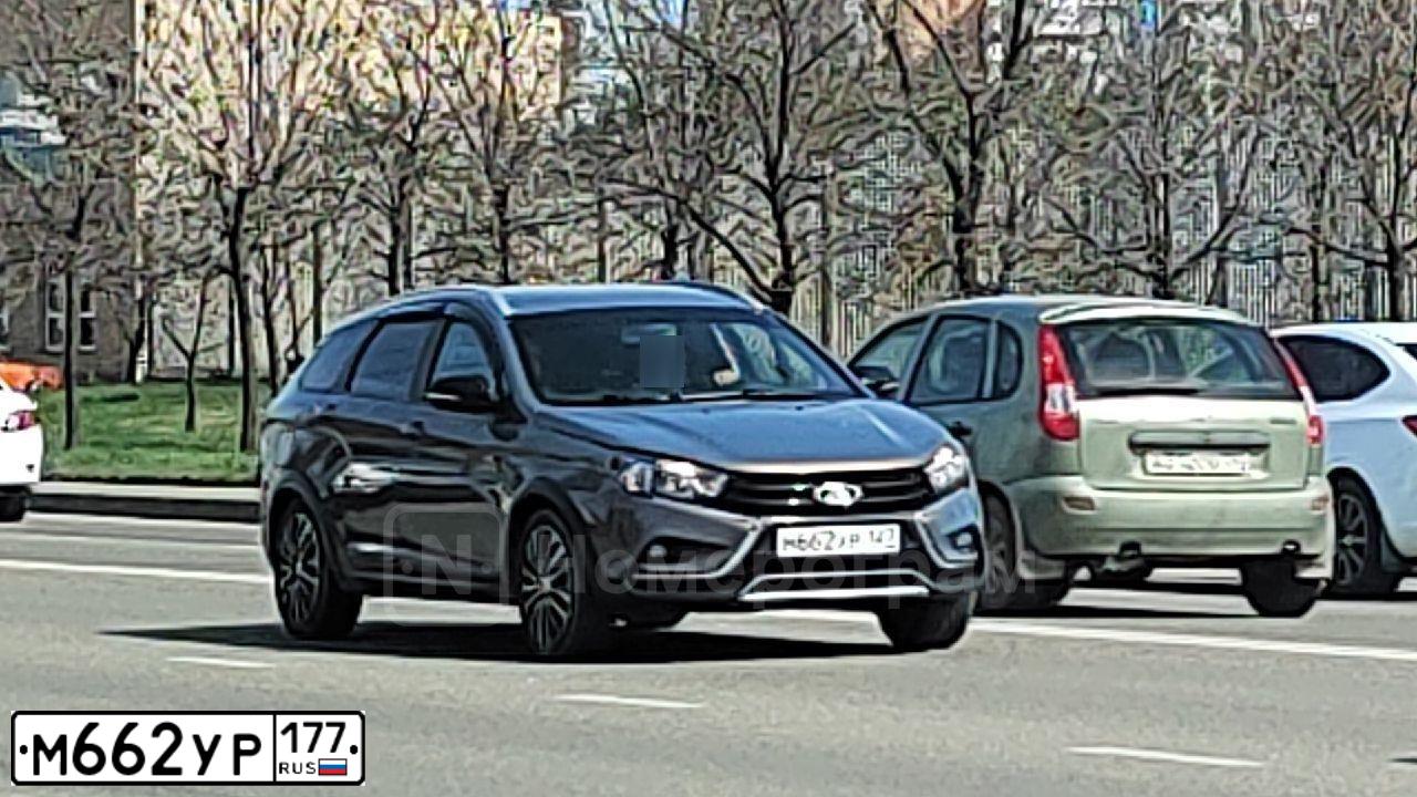 Фото автомобиля SUZUKI /GRAND/ VITARA, 2007 — госномер М111УС10. Цвет: ТЕМНО-СЕРЫЙ