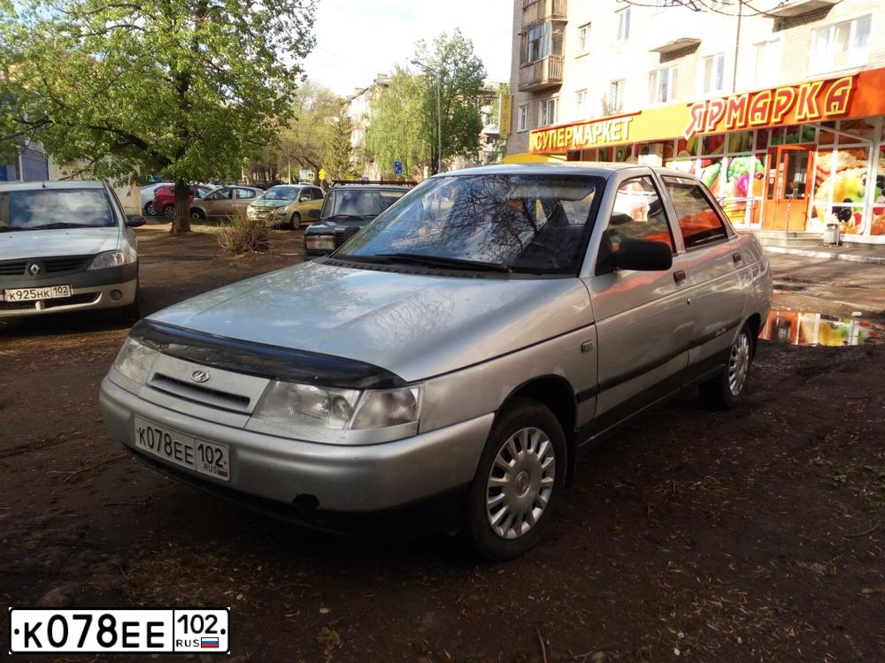 Фото автомобиля LADA 2110, 2001 — госномер К078ЕЕ102. Цвет: СВЕТЛО-СЕРЕБРИСТЫЙ МЕТАЛЛ