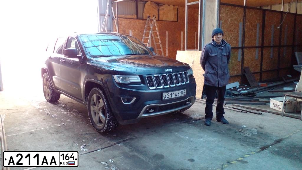 Фото автомобиля LADA 2172 PRIORA, 2011 — госномер А110ММ164. Цвет: Белый