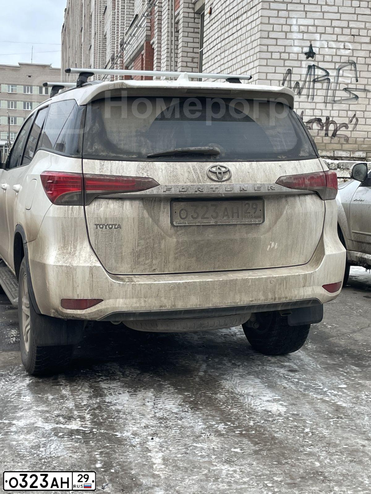 Фото автомобиля TOYOTA FORTUNER, 2020 — госномер О447РС29