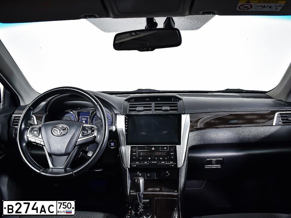Фото автомобиля TOYOTA CAMRY, 2015 — госномер М708ТО69. Цвет: СЕРЕБРИСТЫЙ МЕТАЛЛИК