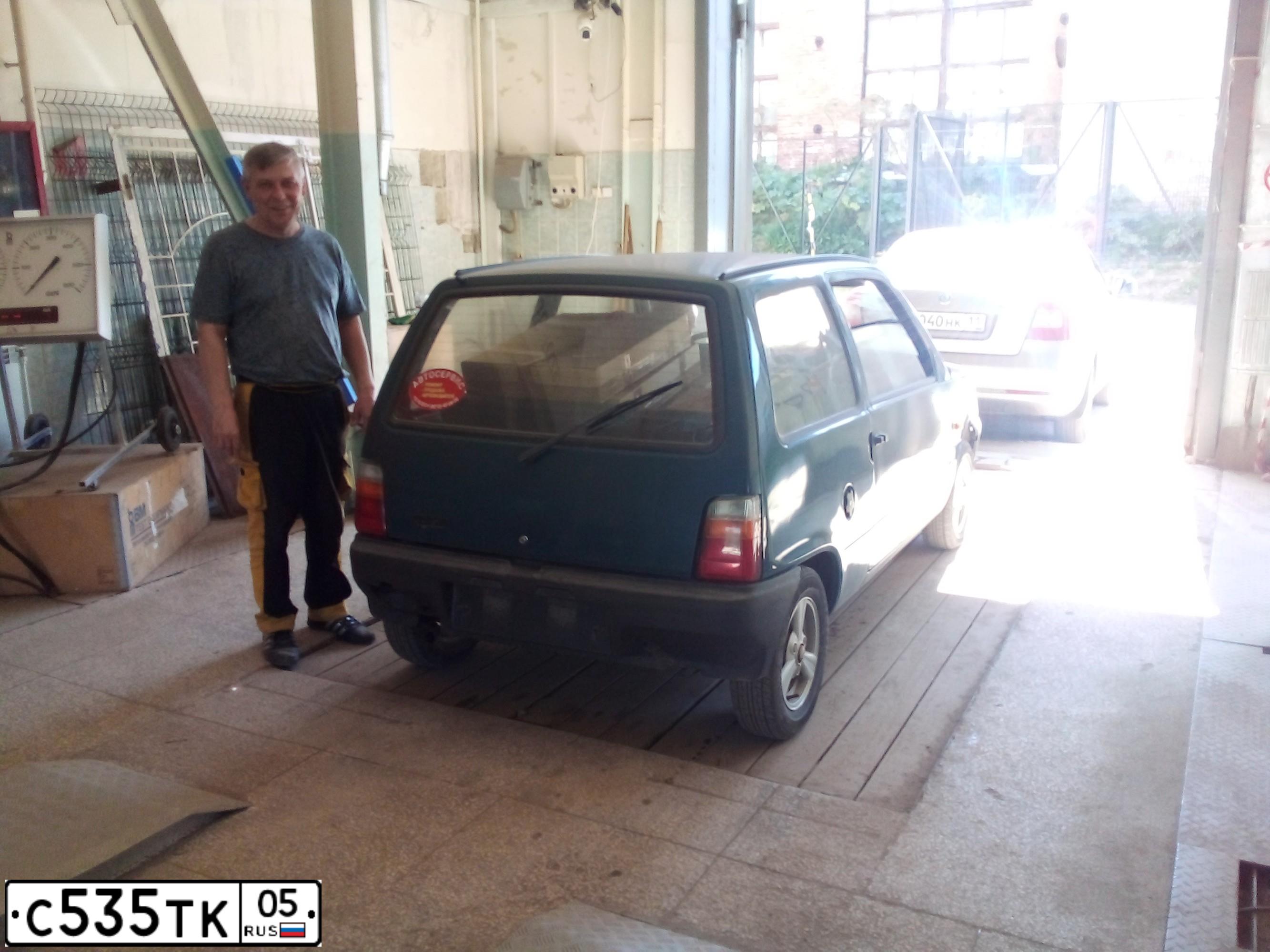 Фото автомобиля SEAZ OKA, 1999 — госномер Е220АЕ11. Цвет: синий