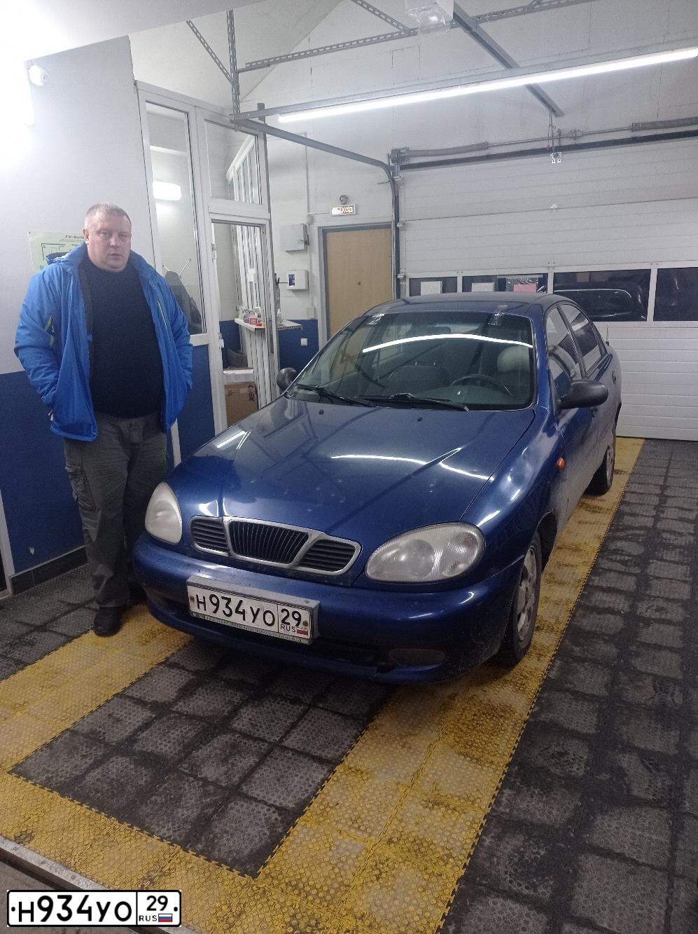 Фото автомобиля LADA 2107, 2002 — госномер О692ОО93. Цвет: Сине-зеленый